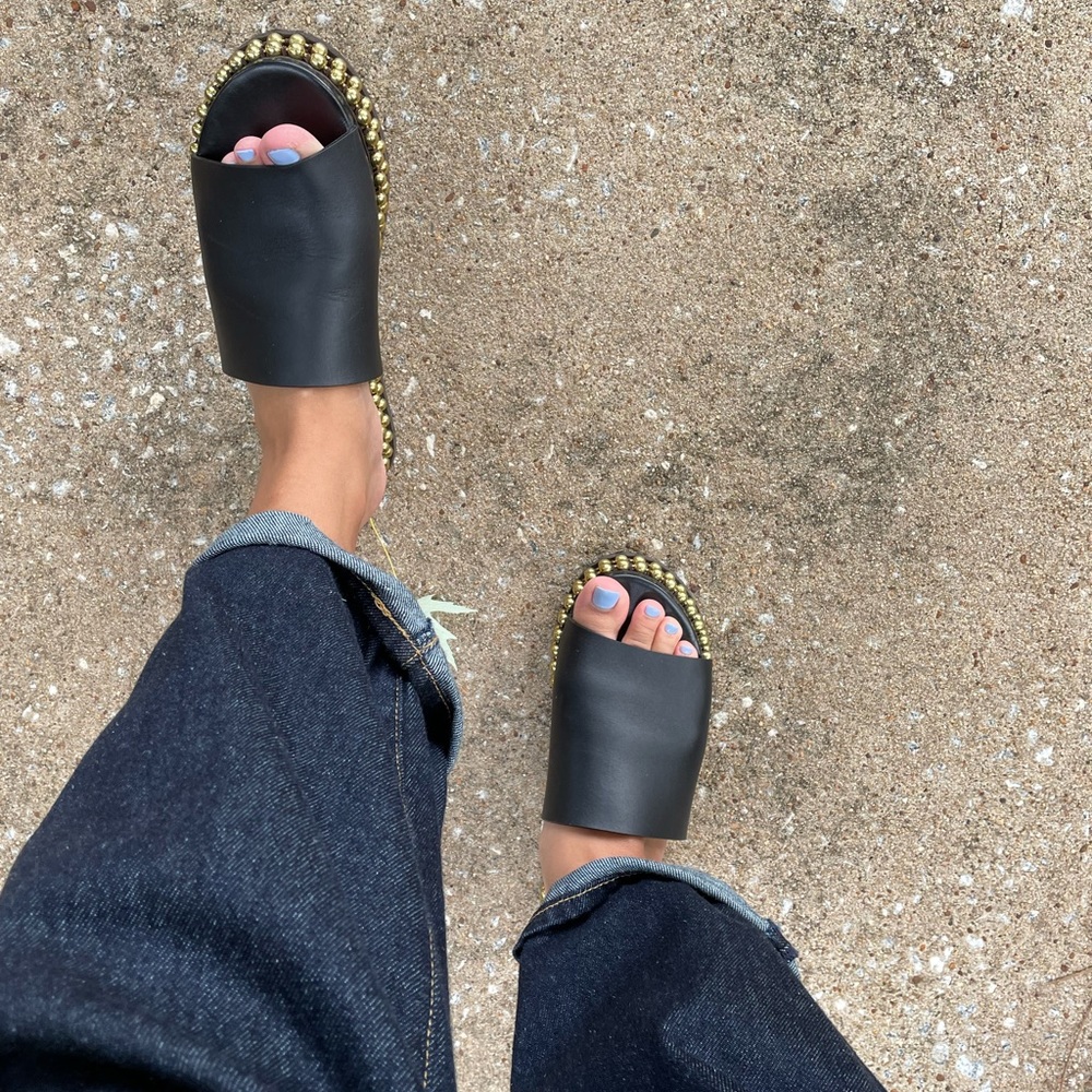 Chloe Slides